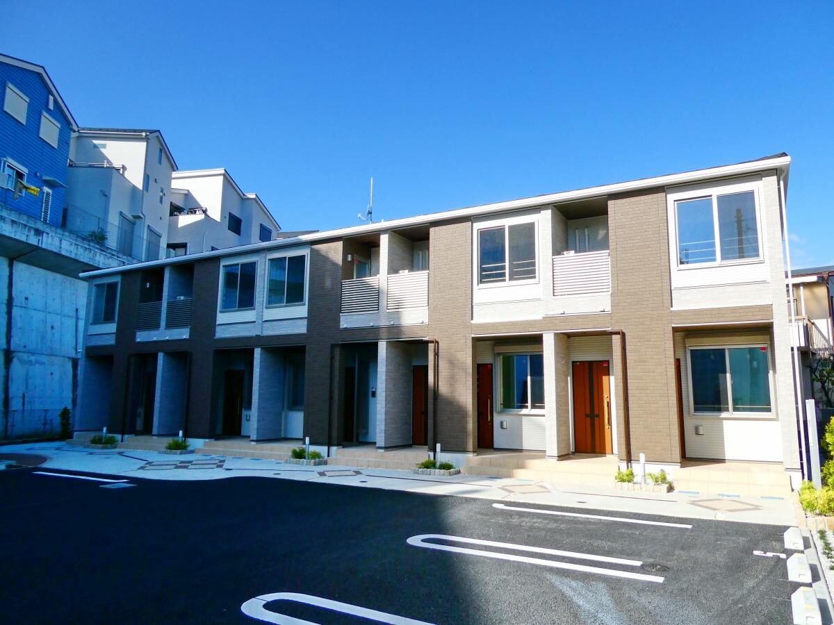 センターヴィレッジIIIの物件外観写真