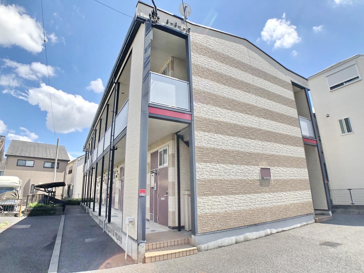 レオパレス相模が丘イーストの物件外観写真