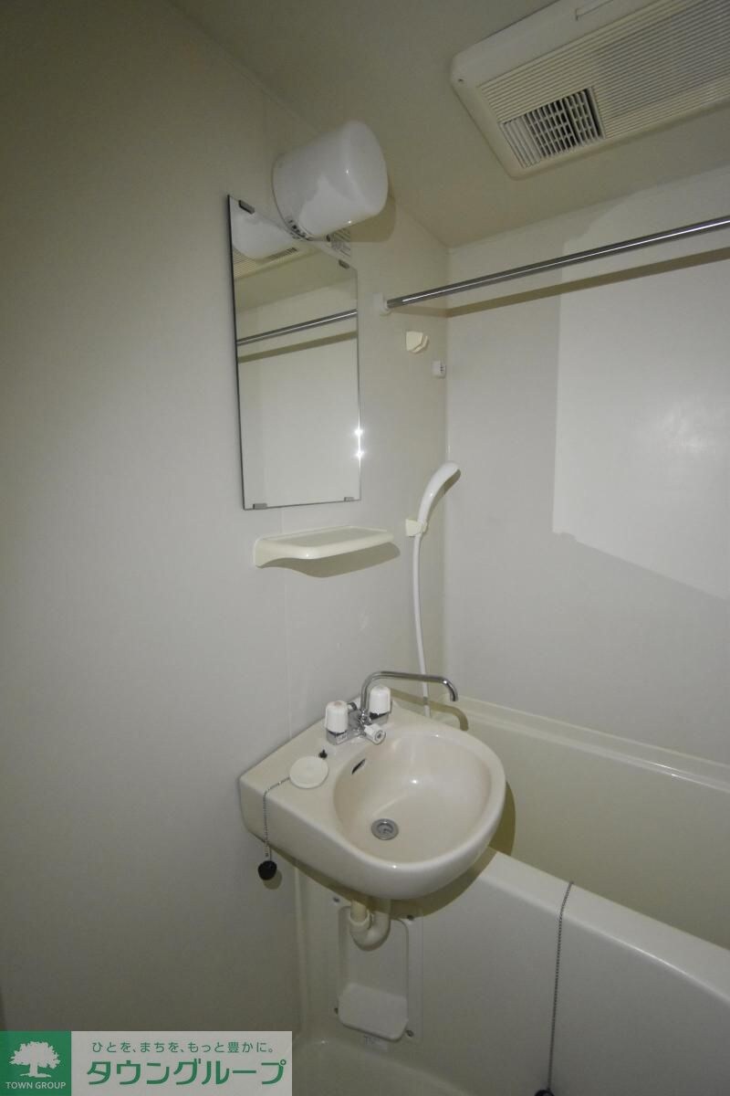 レオパレスセレブレイションの物件内観写真