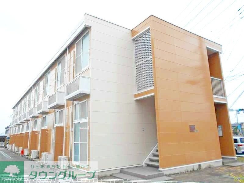 レオパレスミヤビの物件外観写真