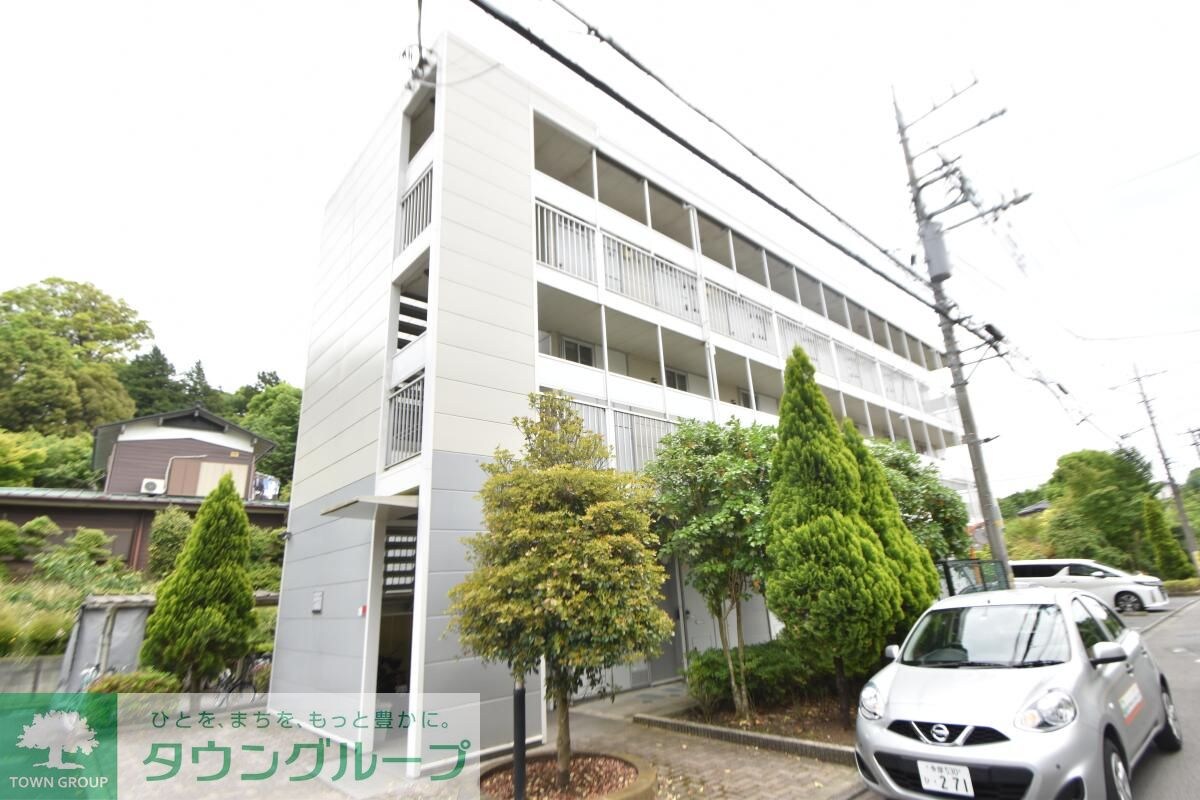 レオパレスプロシードの物件外観写真