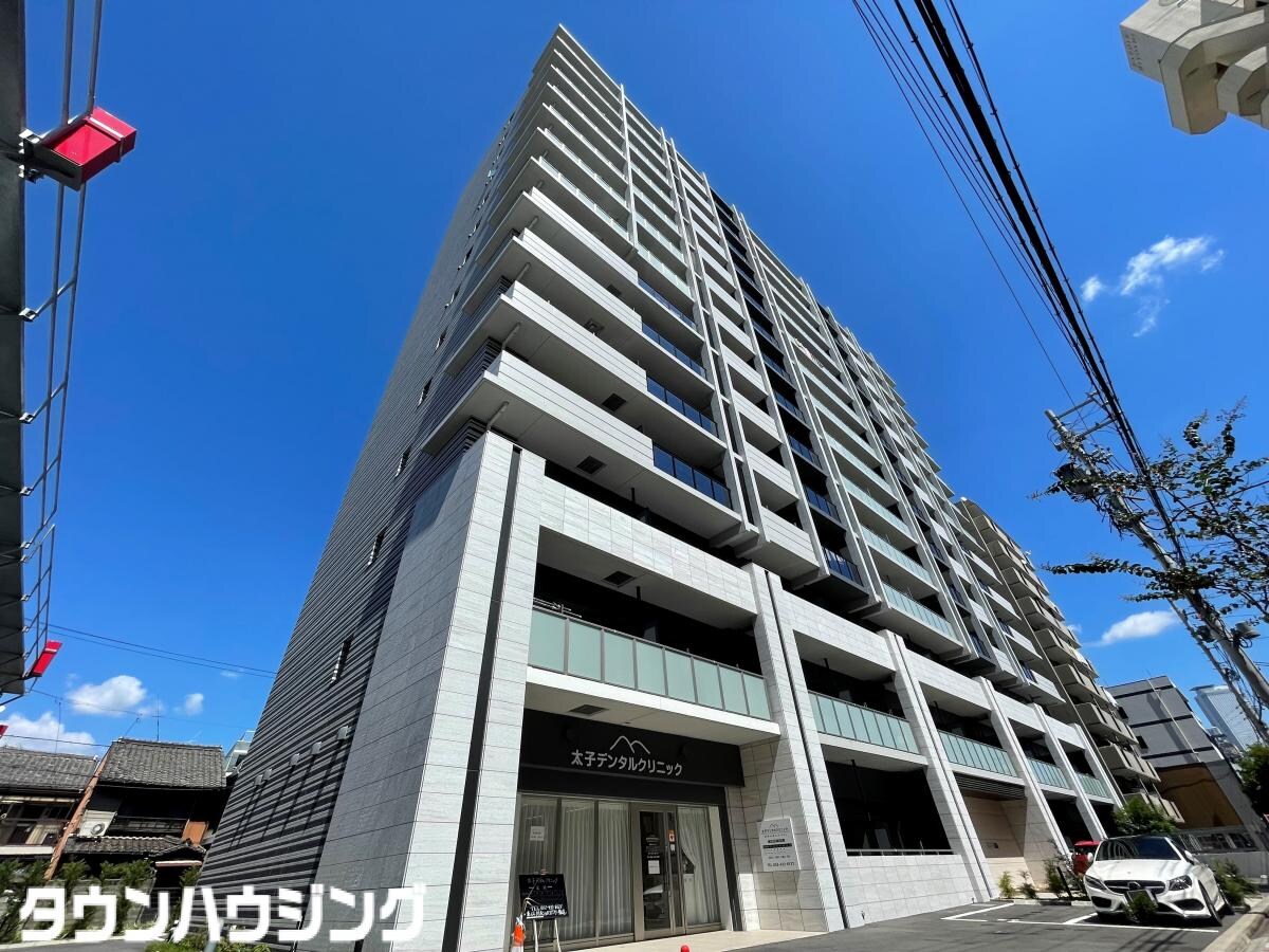 ロイジェント日吉の物件外観写真