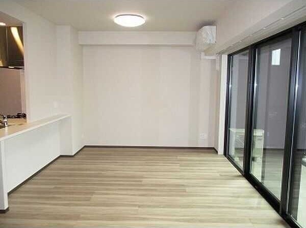 ローレルタワー名古屋栄の物件内観写真