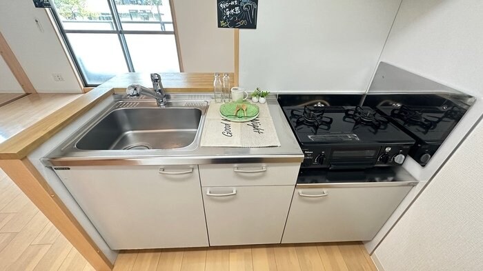 アースヒル東白壁の物件内観写真