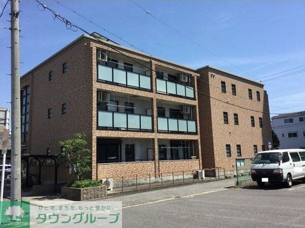 アヴニールの物件外観写真