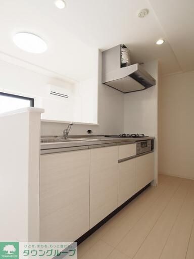 メルカーサ泉の物件内観写真