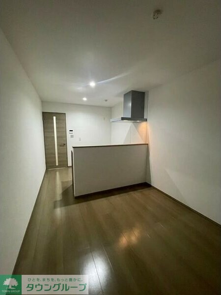 コンフォール鳴浜の物件内観写真