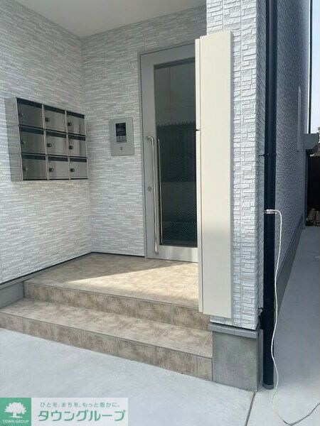 コンフォール鳴浜の物件内観写真