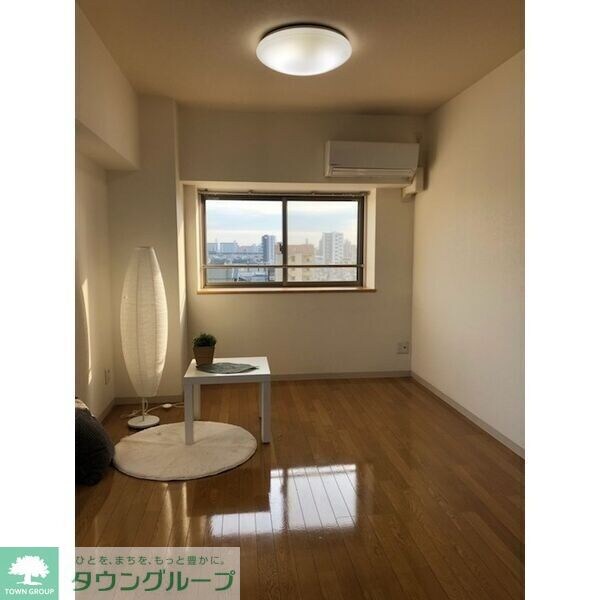 クイーンズ・スクエアの物件内観写真