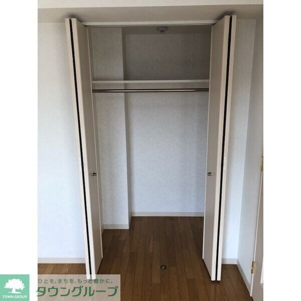 クイーンズ・スクエアの物件内観写真