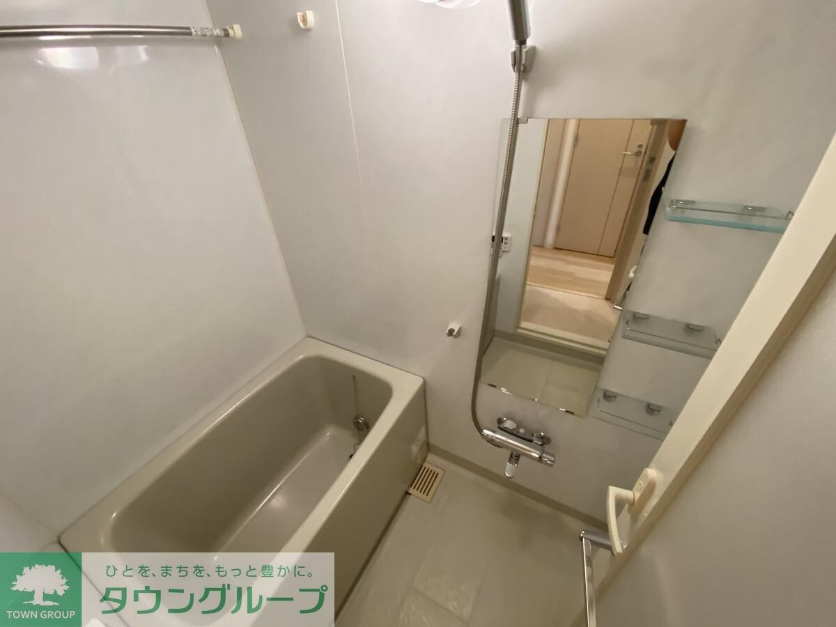 カスタリア栄の物件内観写真