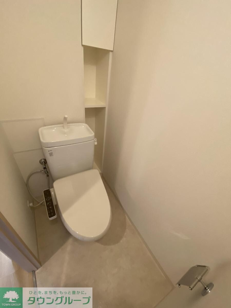 カスタリア栄の物件内観写真