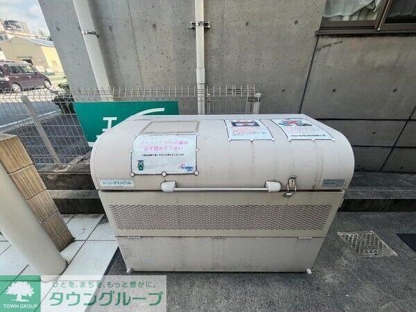 ロイヤルクレスト八熊の物件内観写真