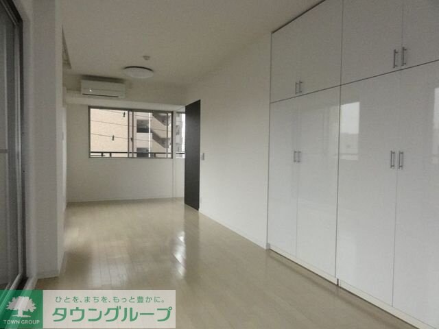 アーデン泉プレミアの物件内観写真