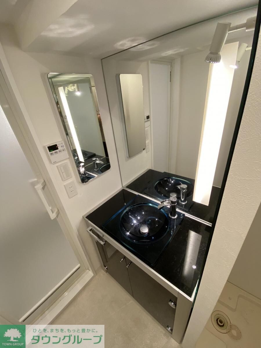 ファーストレジデンス栄の物件内観写真