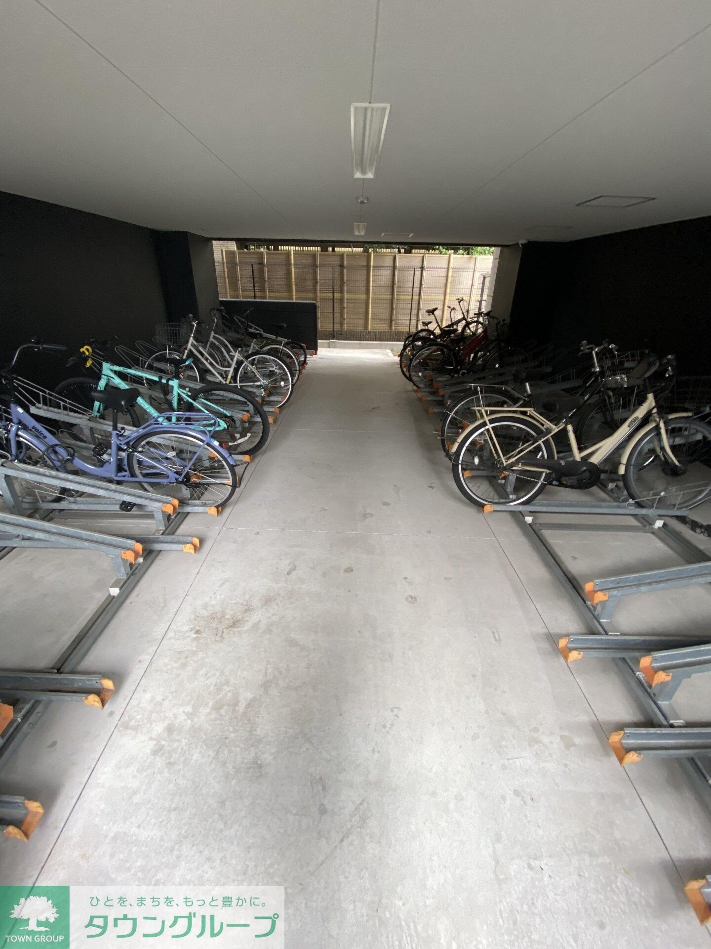 プレサンスSAKAEフロントの物件内観写真