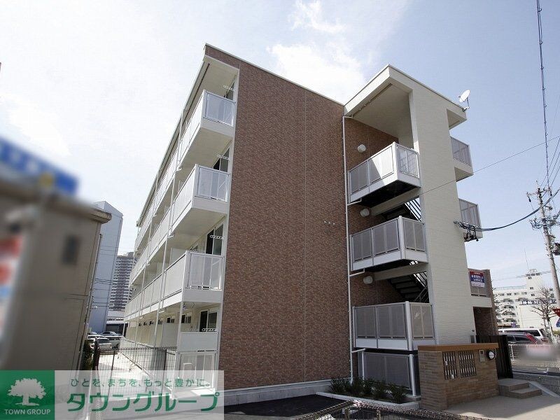 レオパレスサクセスファクターの物件外観写真