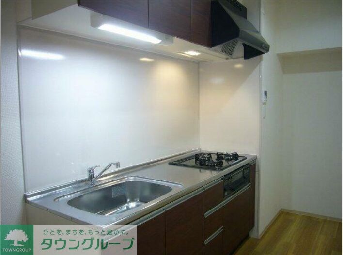 ボワドブローニュIIIの物件内観写真