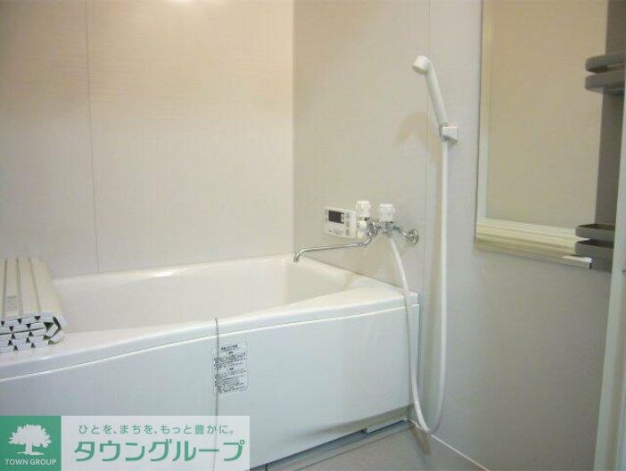 ボワドブローニュIIIの物件内観写真