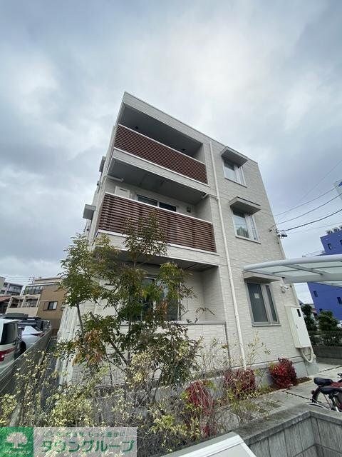 シャルム・ヴィアーレの物件外観写真