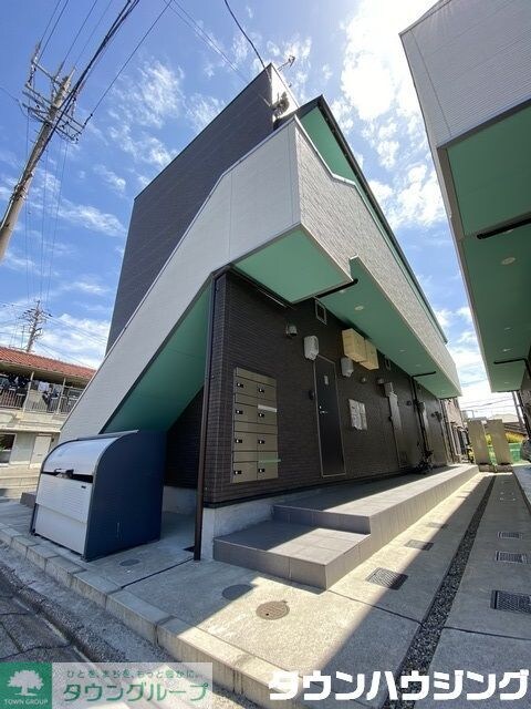 Embellir　Due(アンベリールドゥ)の物件外観写真