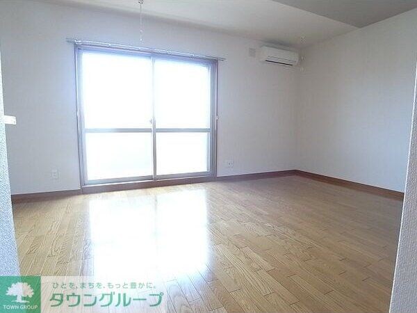 リバーサイド千年の物件内観写真