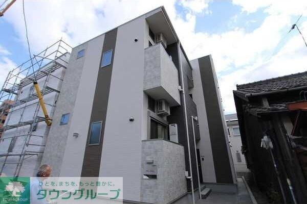 アインス グリュックの物件外観写真