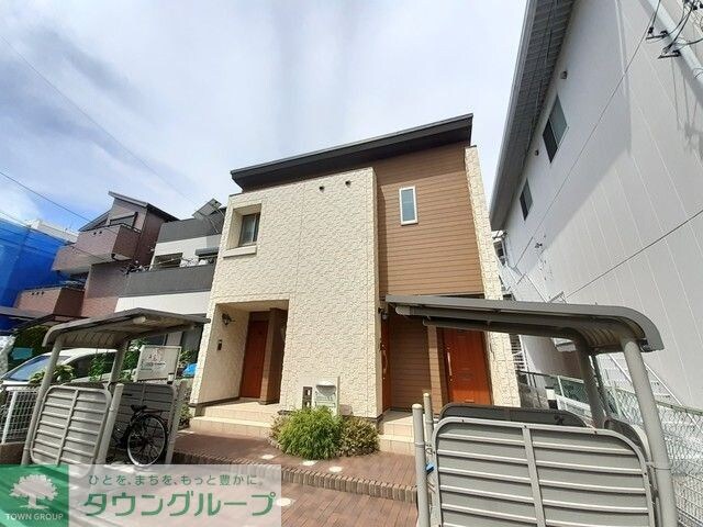 プリマベーラ栄生の物件外観写真