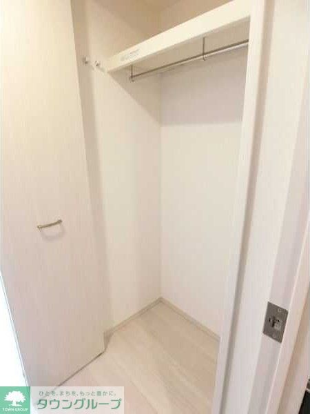 ディアレイシャス泉の物件内観写真