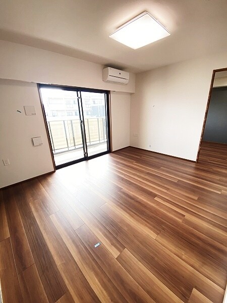 リーラ中野の物件内観写真