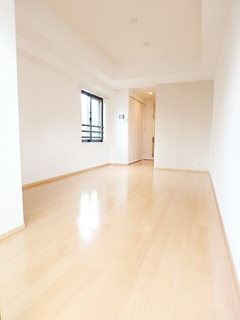 ＡＶＥＮＩＲ渋谷本町の物件内観写真