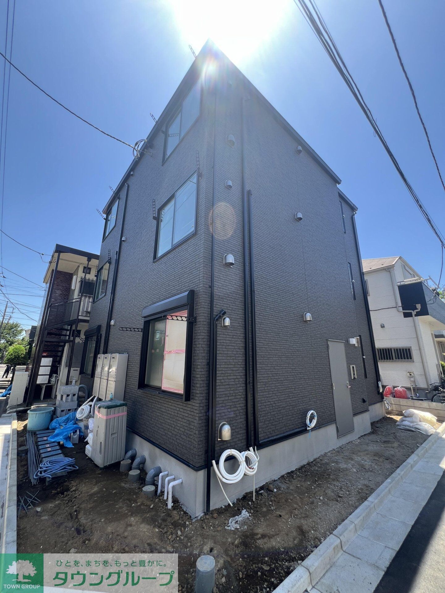 Avenir中野の物件外観写真