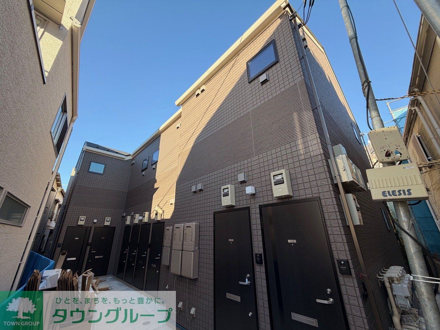 マウ東高円寺の物件外観写真