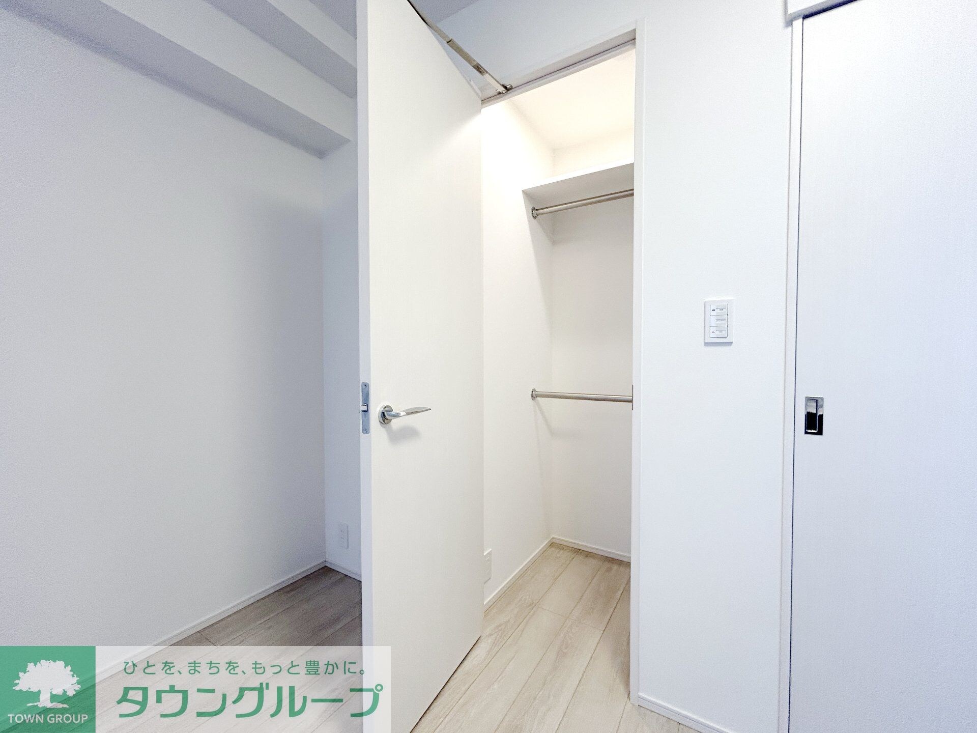 アジールコート三宿テラスの物件内観写真