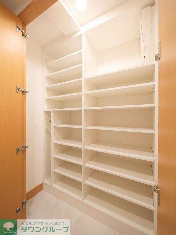 ベルグレードＳＩの物件内観写真