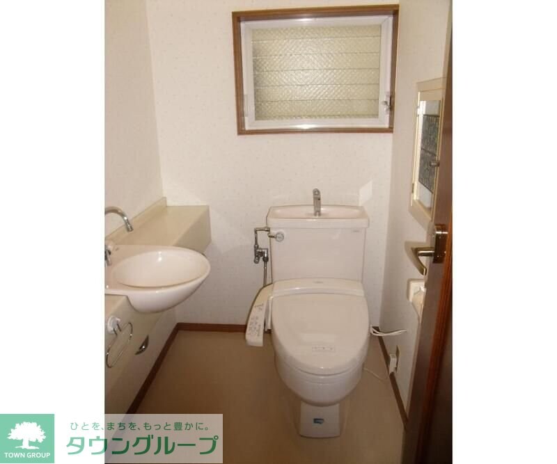 杉並区和泉４丁目貸家の物件内観写真