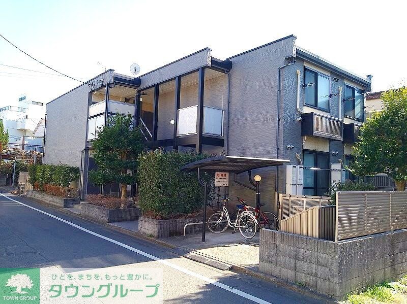 レオパレスルミエール　Ｅａｓｔの物件外観写真