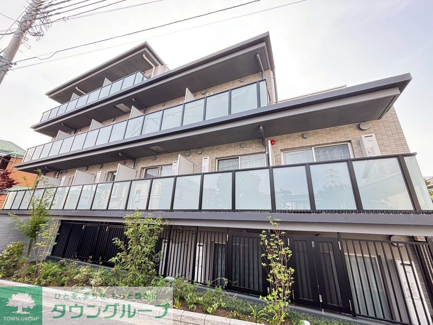 シャンファーレ中野リブートの物件外観写真