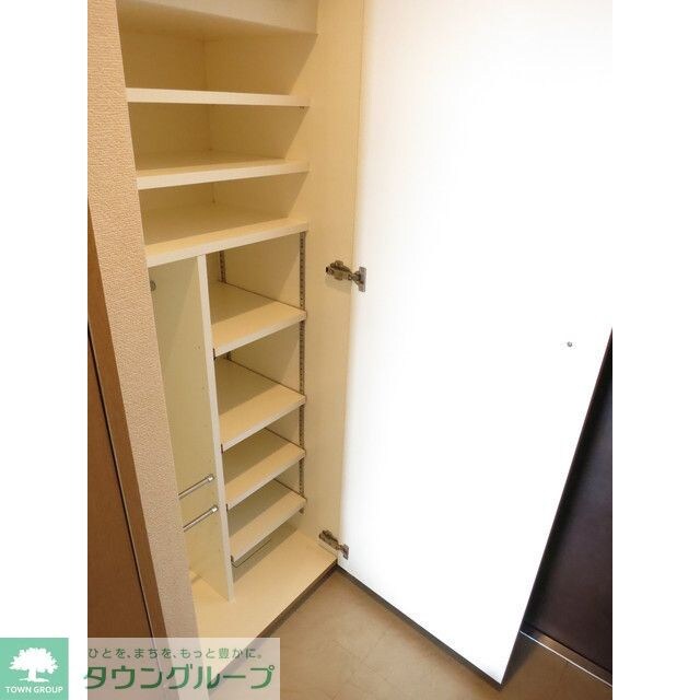 スカイアメッセの物件内観写真