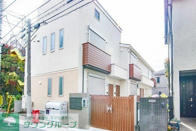 フォンターナ旭丘の物件外観写真