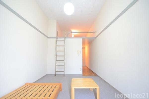 レオパレスフロイデの物件内観写真