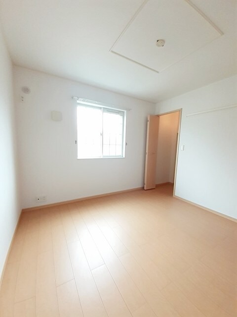 シャトレ・ルミエールの物件内観写真