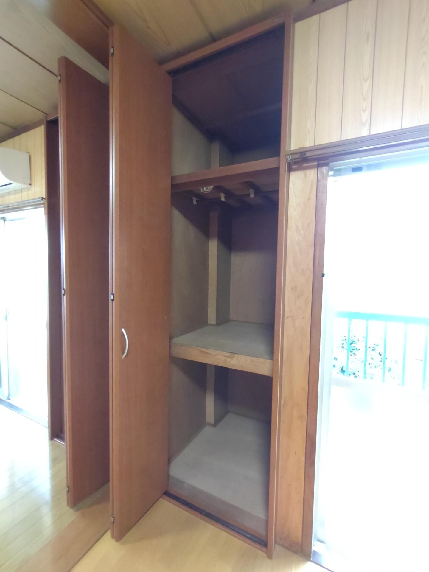 パレットビルの物件内観写真