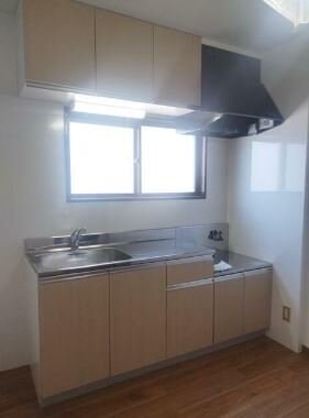 サンシャインヒルの物件内観写真