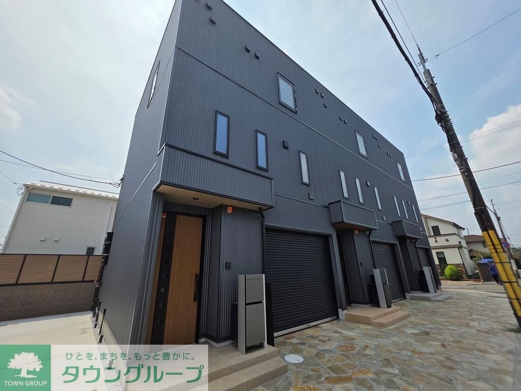 ＬＸ　Ｂａｓｅの物件外観写真