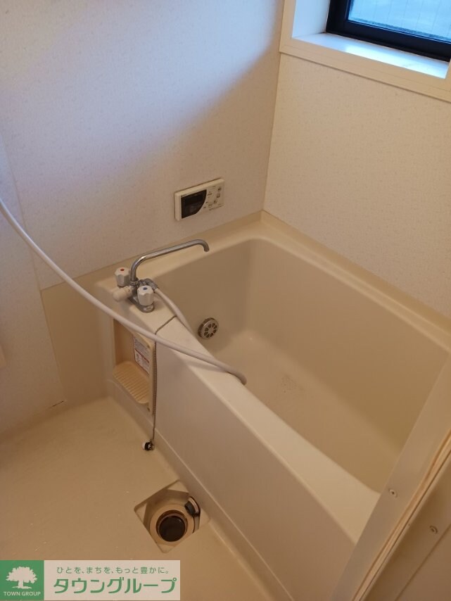 クレスト・コートの物件内観写真