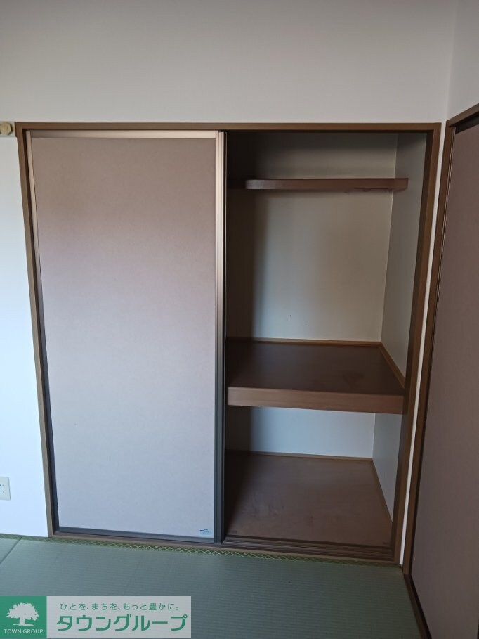 クレスト・コートの物件内観写真