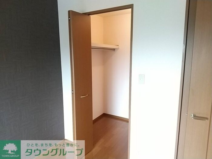 ストークコートの物件内観写真