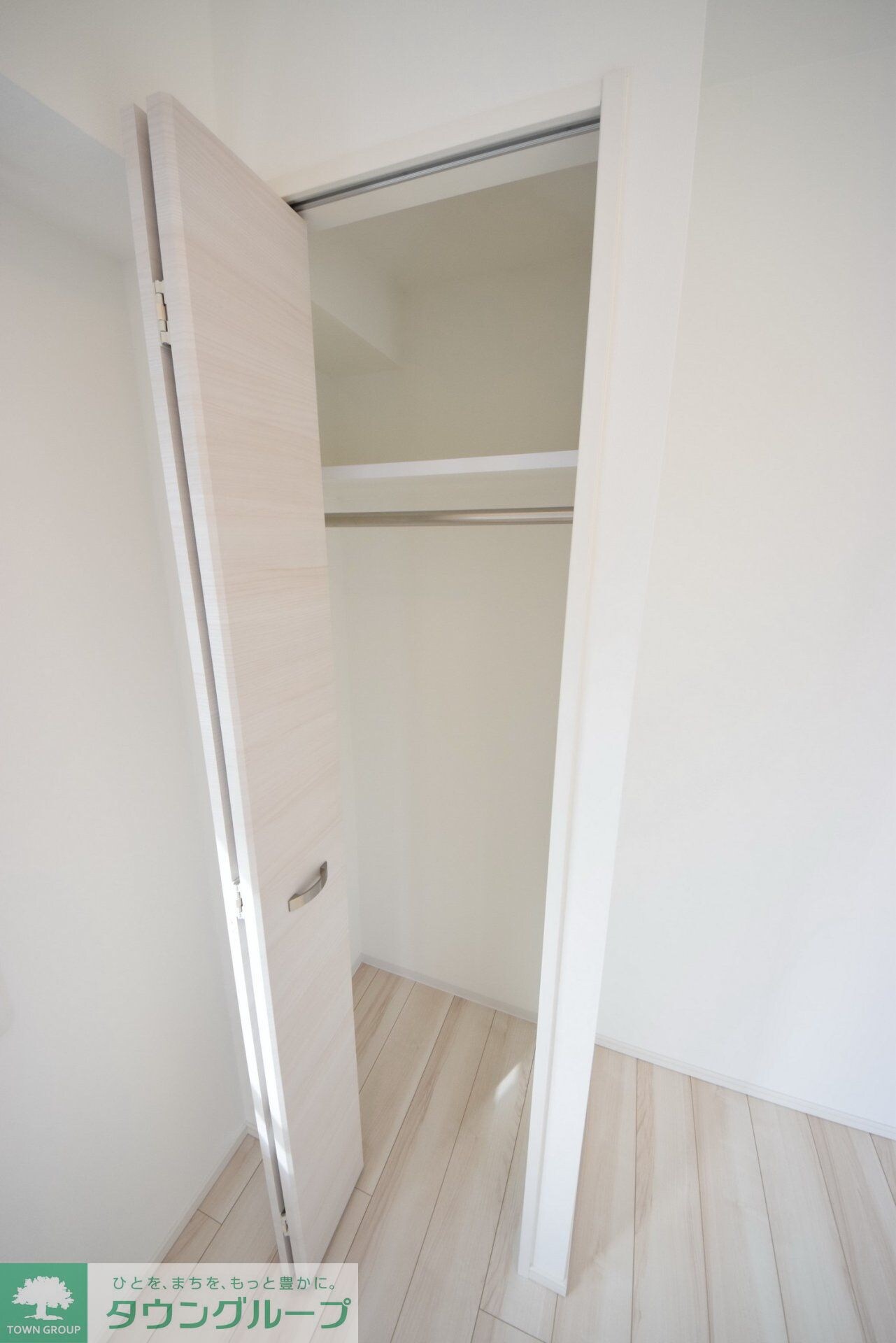 ツインズ国立IIの物件内観写真