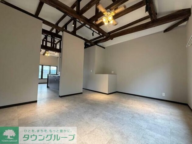 西分町2丁目貸家の物件内観写真